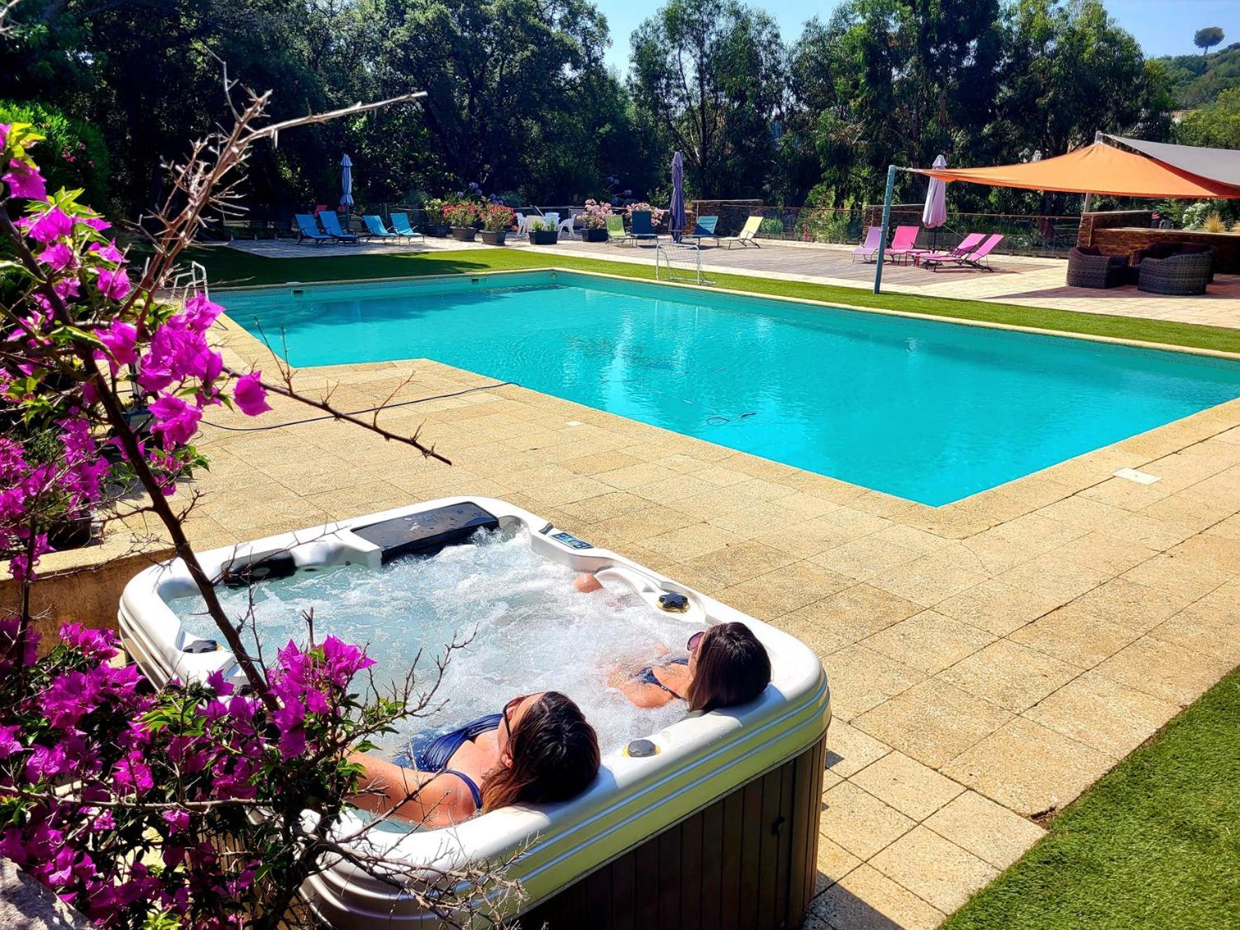 La Villa Romeo, Piscine Et Spa Сент-Максім Екстер'єр фото